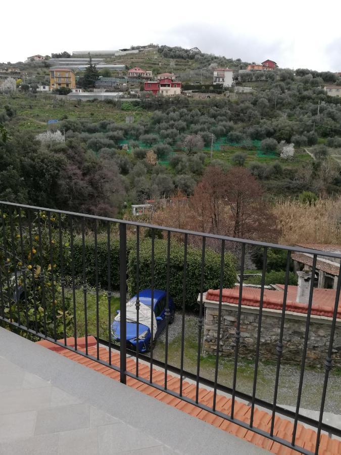 Appartement La Torretta Di Piero Con Terrazzi E Parcheggio Privato Citra Zero Zero Ottanta 31Lst0282 à Imperia Extérieur photo