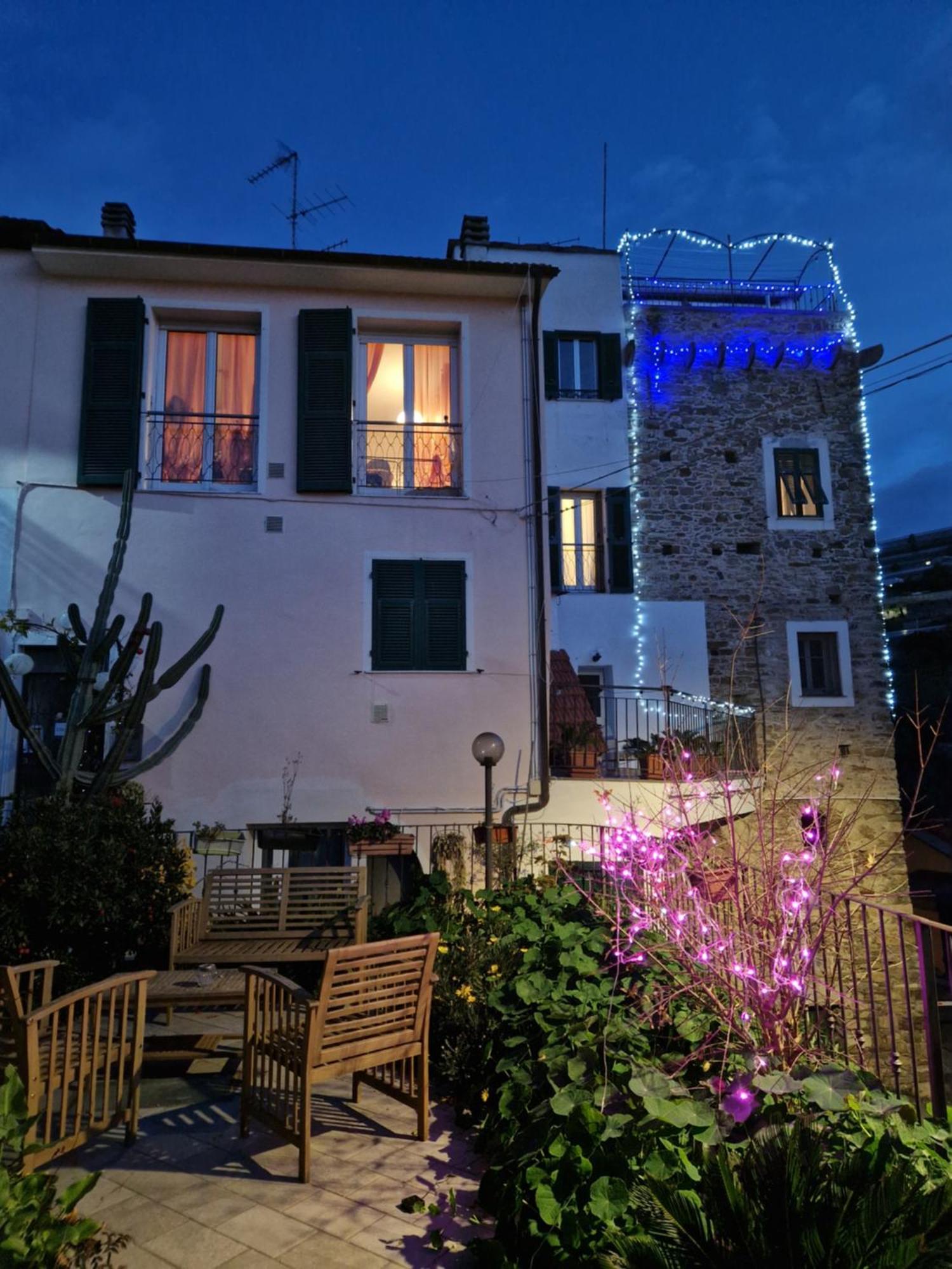Appartement La Torretta Di Piero Con Terrazzi E Parcheggio Privato Citra Zero Zero Ottanta 31Lst0282 à Imperia Extérieur photo