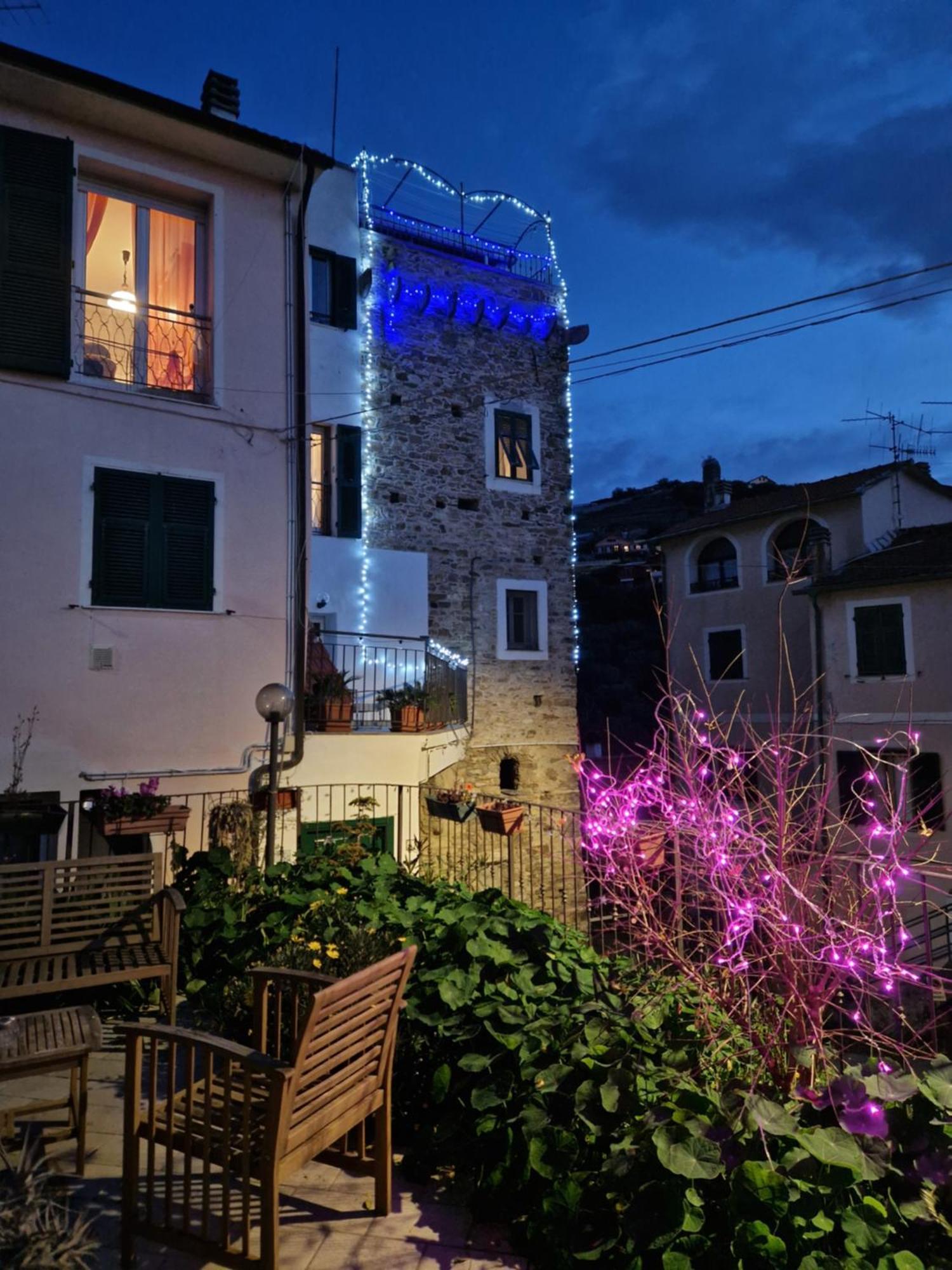 Appartement La Torretta Di Piero Con Terrazzi E Parcheggio Privato Citra Zero Zero Ottanta 31Lst0282 à Imperia Extérieur photo